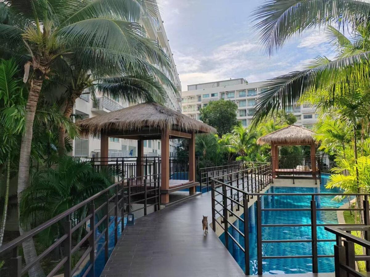 Laguna Beach Resort Maldives 좀티엔 비치 외부 사진